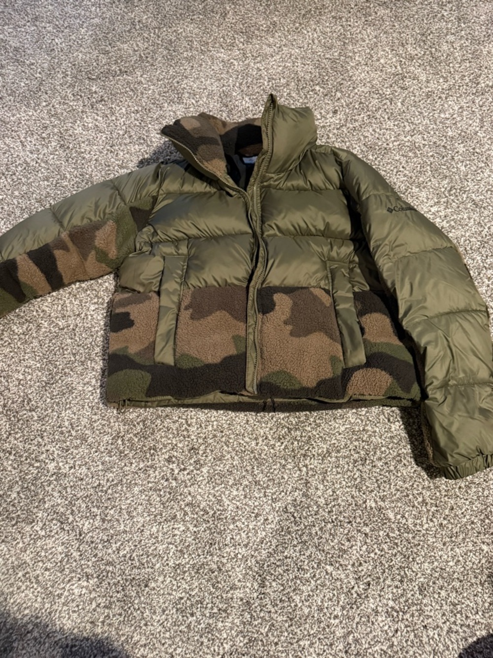 Columbia Olive Green Quilted Puffer Jacket